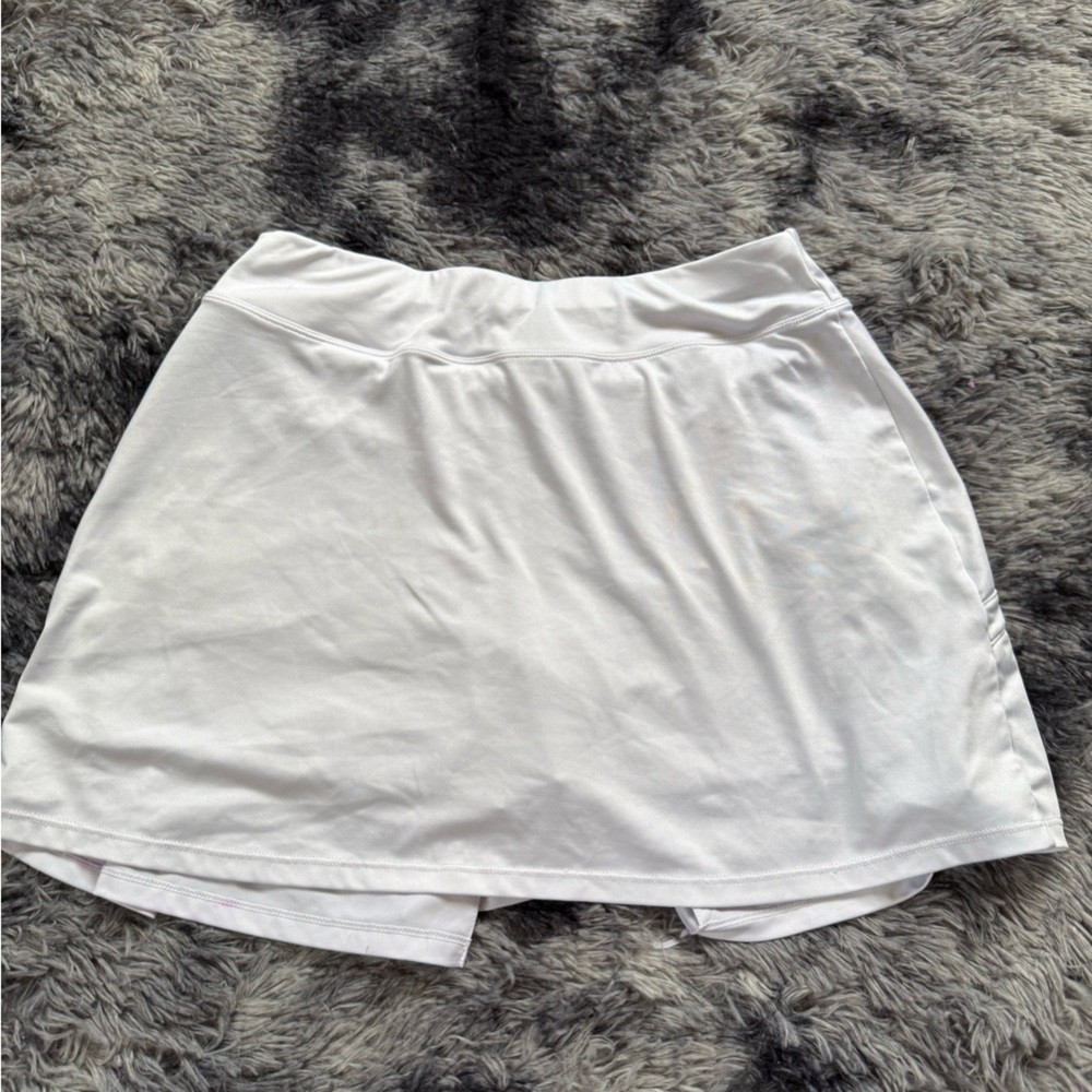 Chic White Sports Tennis Skort